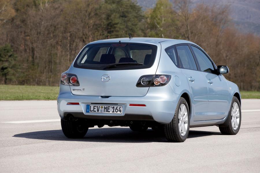  Mazda3 2003 года  (фото 60 из 142)